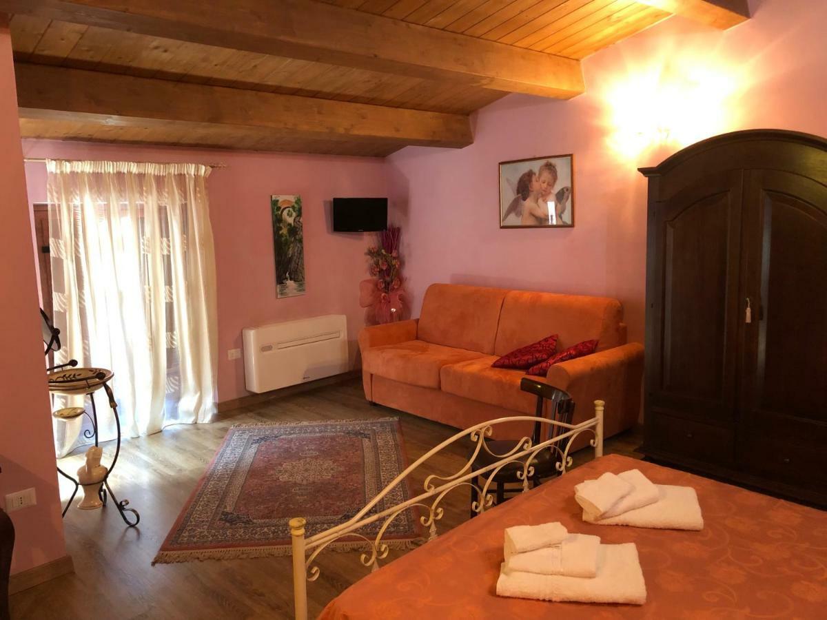 B&B Dhafna Чівіта Екстер'єр фото